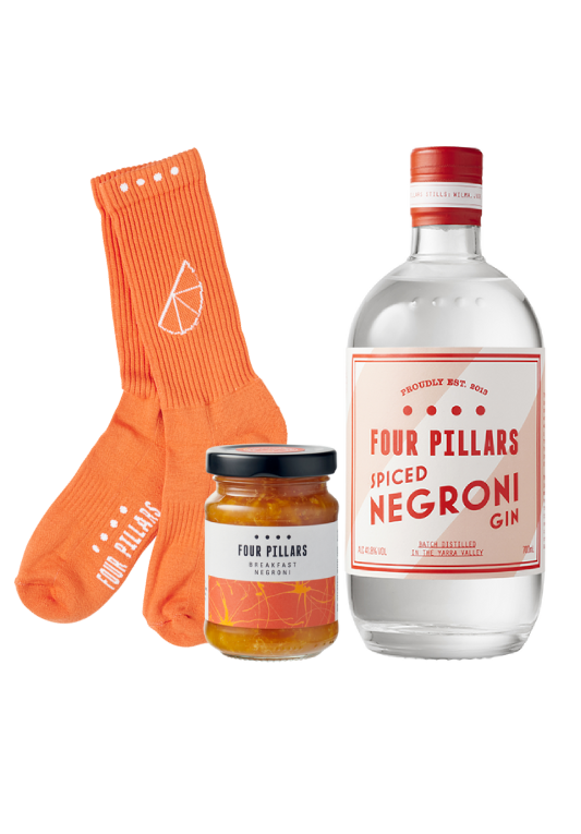 Everything you need to make a negroni cocktail recipe at home. 